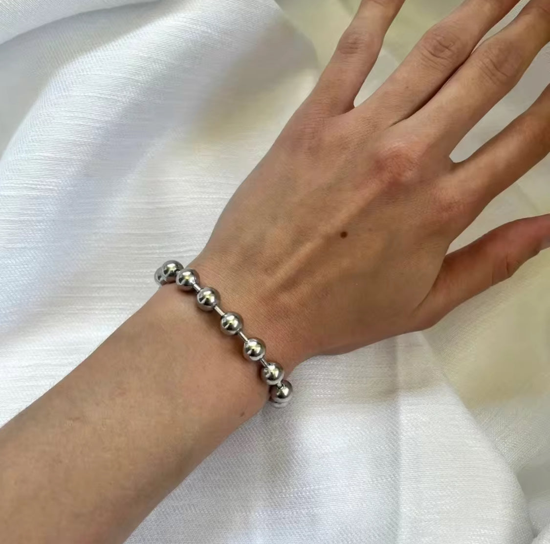 Silver Ball Bracelet