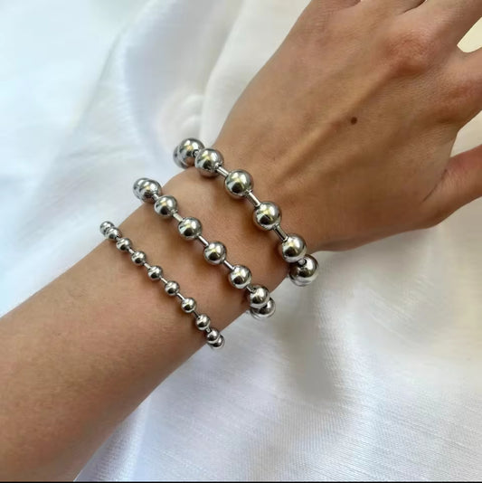 Silver Ball Bracelet